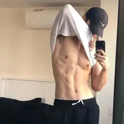 高静怡